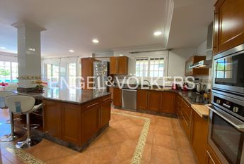 Casa o chalet de alquiler en Calle Murcia, Serra