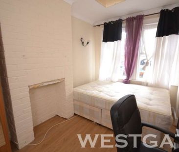 4 Bed - Wykeham Road, Reading - Photo 2