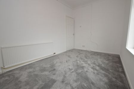 2 Bedroom End of Terrace - Photo 5