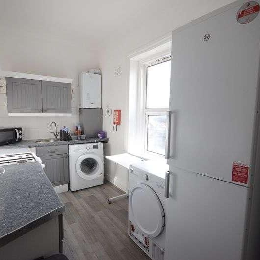 Springbourne, Bournemouth, BH8 - Photo 1