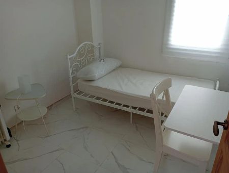 Sevilla - Photo 2