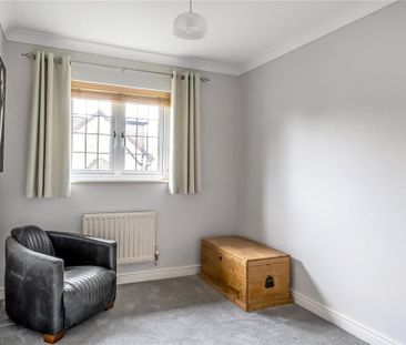 4 bedroom detached house to rent - Photo 6