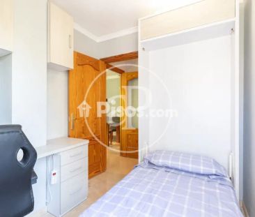 Apartamento en alquiler en Plaça de Toros - Photo 4