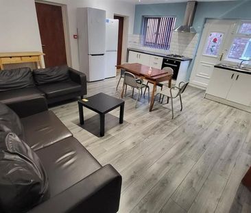 7 bedroom house to rent - Photo 4