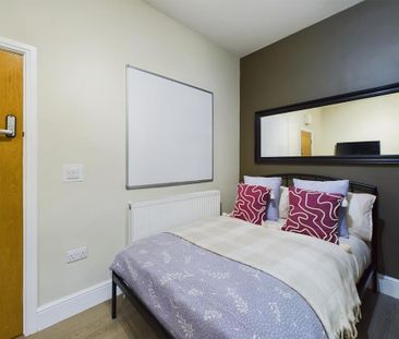 1 bedroom in a house share to rent - Photo 5