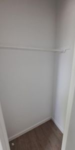 Appartement 2½ à louer — Électros et électricité inclus - Photo 4