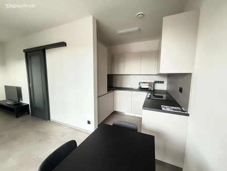 Pronájem bytu 1+kk 33 m² - Photo 3