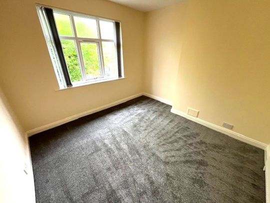 Clifton Street, Preston - Photo 1