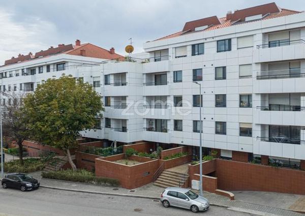 Apartamento T4 em Porto