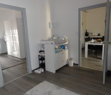 Location Appartement 4 pièces 65m² LE CREUSOT 71200 - Photo 5