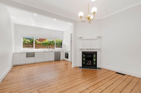 742 Whitehorse Road, Mont Albert - Photo 5