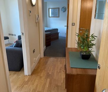 Room in a Shared Flat, High Road, IG1 - Photo 6