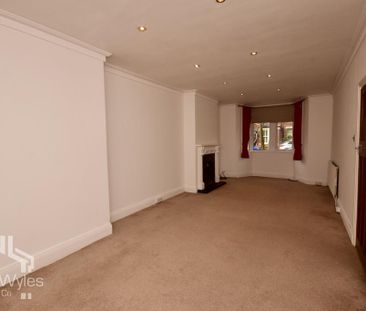 3 bedroom end of terrace house to rent - Photo 1