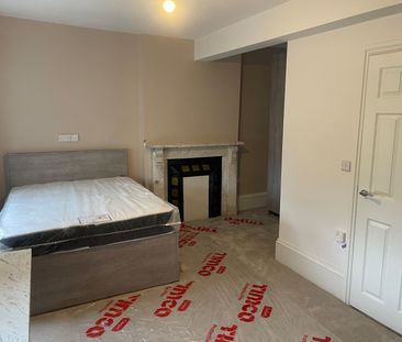 27 Elmwood Avenue, Huddersfield, HD1 - Photo 4