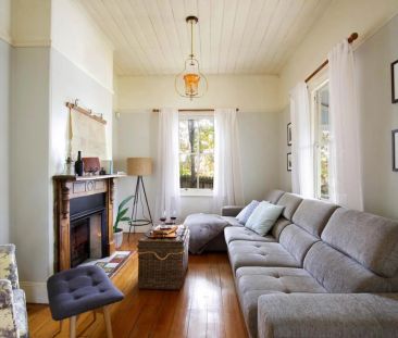 Blue Cockatoo Cottage - Photo 2