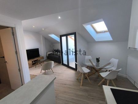 Alquiler de ático en Calle Cerezos, 3 - Photo 2