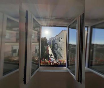 1-bedroom apartment for rent in Lisbon, all bills included - Photo 3