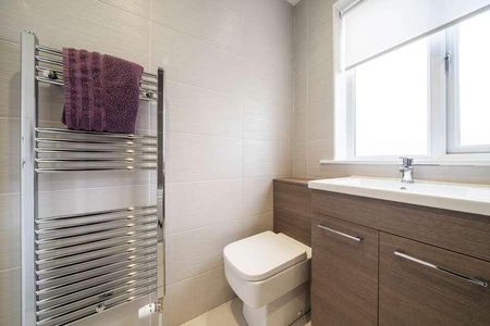 Duart Drive, Elderslie, PA5 - Photo 2