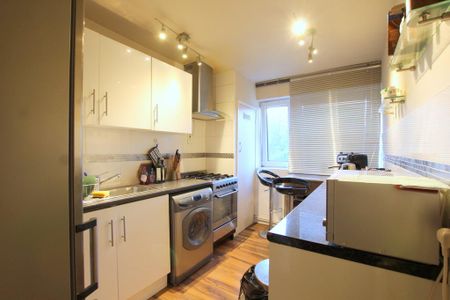 2 bedroom apartment to rent - Photo 4