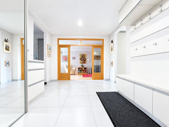 Pronájem bytu 3+1 109 m² - Photo 1