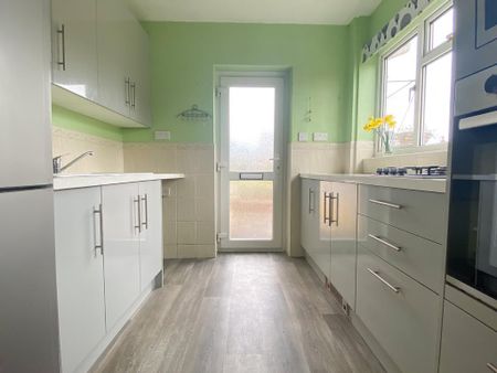 2 bedroom bungalow to rent - Photo 4