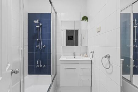 Character, Space & Family Lifestyle in a Sought-After Pocket - Photo 3