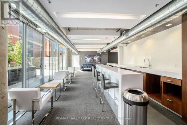 617 - 360 MCLEOD STREET - Photo 1