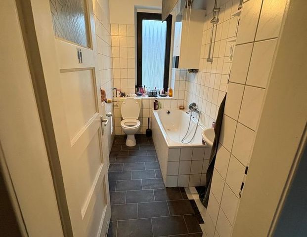 Helle 2-Zimmer Wohnung mit Balkon in Frohnhausen - Foto 1