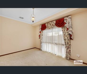 15 Craft Street, Lake Albert, NSW 2650 - Photo 4
