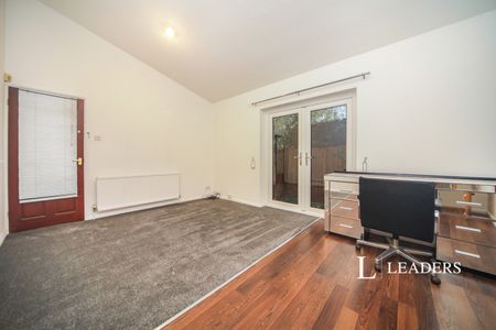 5 bedroom house to rent Coopers Road, Martlesham Heath, IP5 - Photo 4