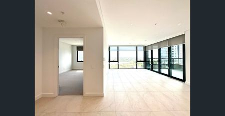 Tile Floor | Spacious | Water Front - Photo 2