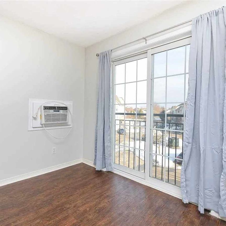 For Lease - 91 Aspen Springs Drive Unit# 304, Clarington, Ontario - Photo 1