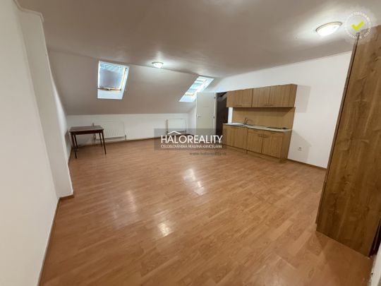 Garsonka na prenájom 33m2, Rimavská Sobota - Fotografia 1