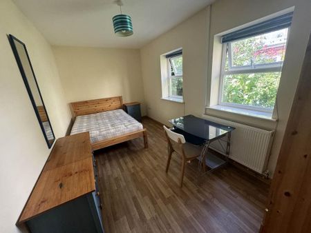 5 bedroom house to rent - Photo 3