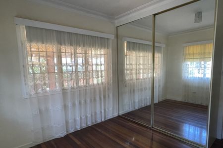 42 Queen Street, Scarborough QLD 4020 - House For Rent | Domain - Photo 4
