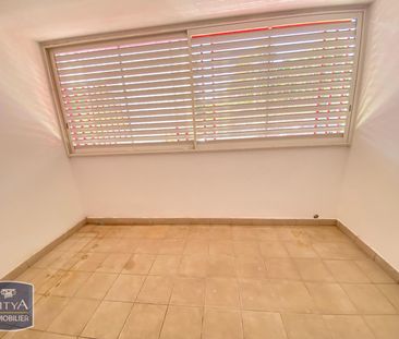 Location Appartement 3 pièces 59m² ST DENIS 97400 - Photo 5