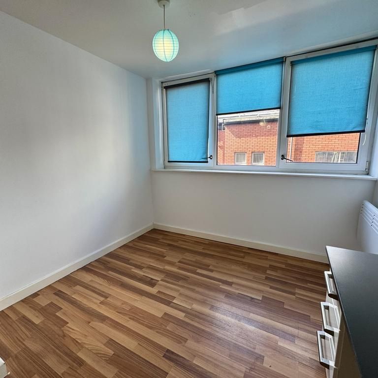 1 bedroom apartment to rent - Photo 1