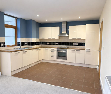 2 bedroom apartment to rent - Photo 3