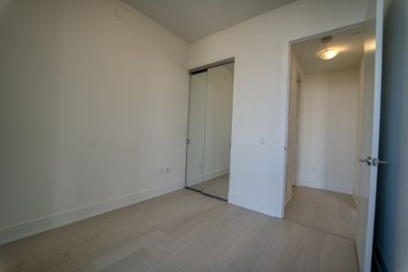 For Lease - 1 Yorkville Avenue Unit# 5509, Toronto, Ontario - Photo 3