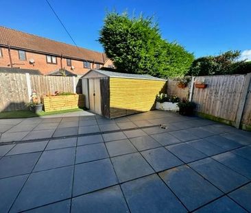 3 bedroom semi-detached house to rent - Photo 5