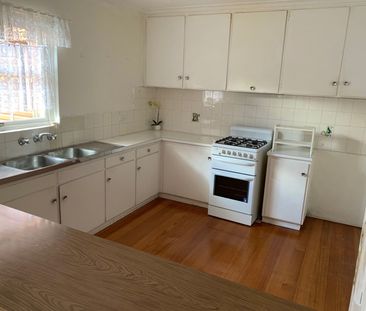 4/26 Leslie Road, Essendon VIC 3040 - Photo 3