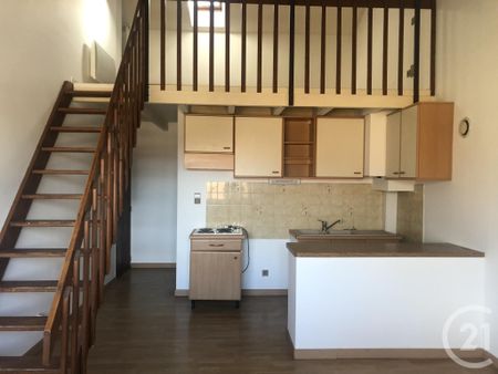 Location Appartement 2 pièces 41m² BRESSOLS 82710 - Photo 3