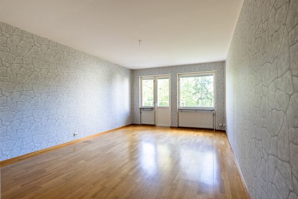 Norra Storängsvägen 40 B - Photo 1