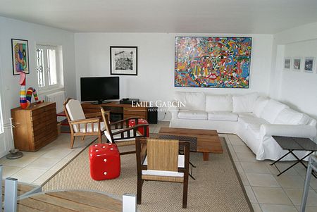 Maison à louer à Saint Jean de Luz, quartier Sainte Barbe avec piscine, tennis et vue océan. - Photo 4