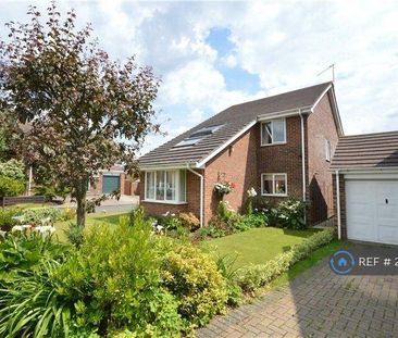 4 bedroom detached house to rent - Photo 4