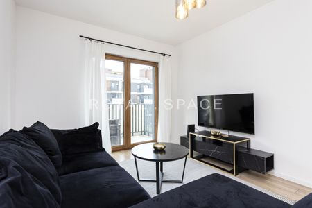 Eleganckie mieszkanie z dużym balkonem | Ceglana - Photo 3