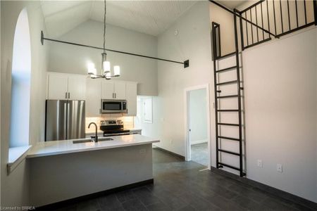 For Lease - 130 Elgin Street Unit# #4, Brantford, Ontario - Photo 2