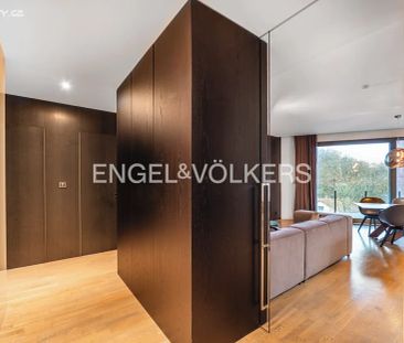 Pronájem bytu 4+kk 118 m² - Photo 2