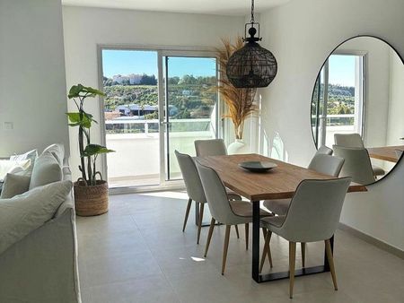 Alquiler de dúplex en Calle Islas Caimán - Photo 3