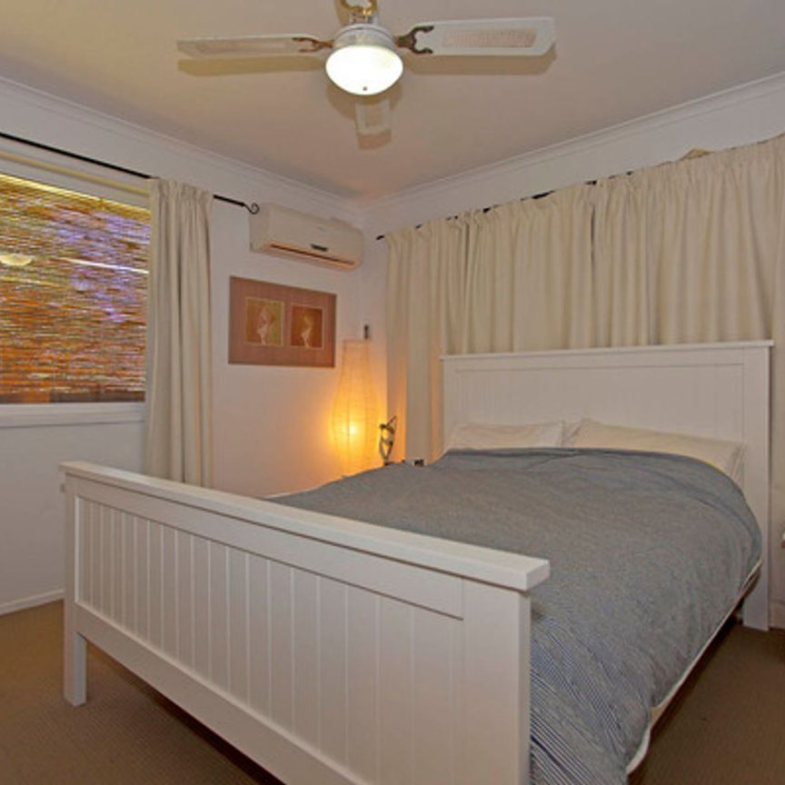 COMFORTABLE FAMILY LIVING IN CONVENIENT LOCATION - Photo 1